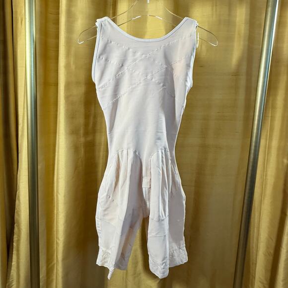 Curvy Body Stage 1 Knee Length Post Lipo BBL Faja - Picture 11 of 15